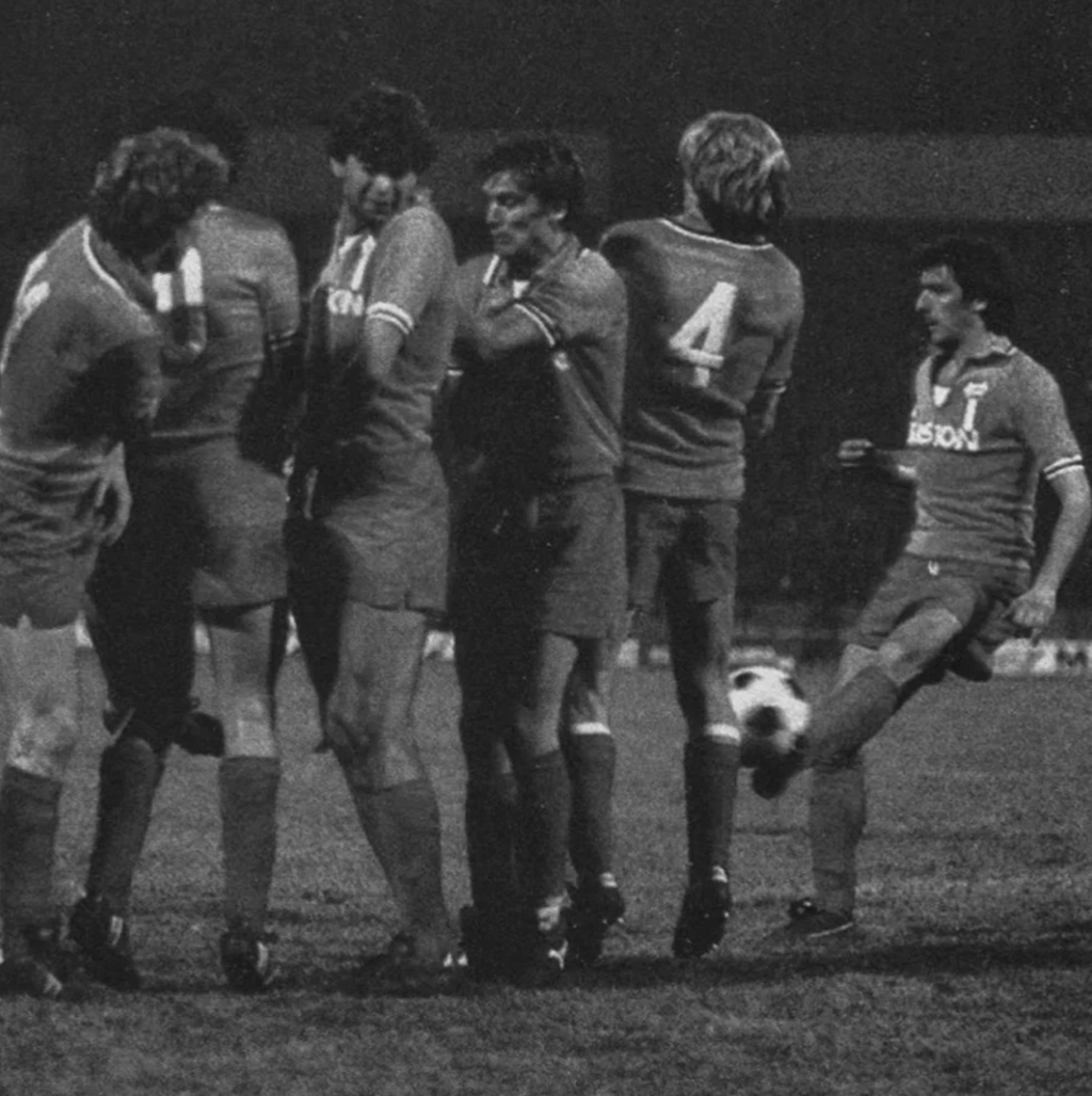 Juventus 1983 Away Retro Jersey